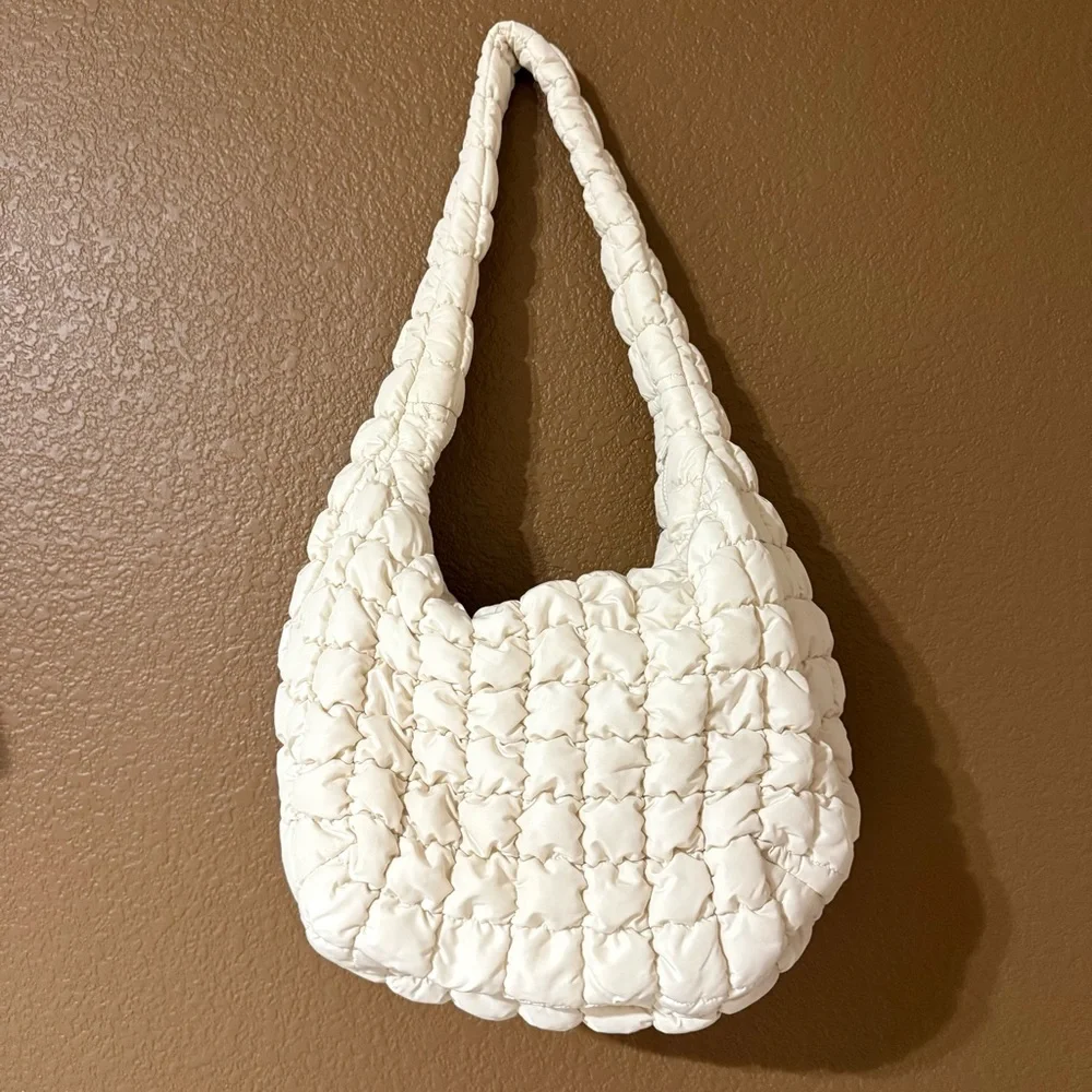 COS Quilted Oversized Shoulder Bag Beige Ivory Puffy Pillow Crossbody EUC - Picture 4 of 8